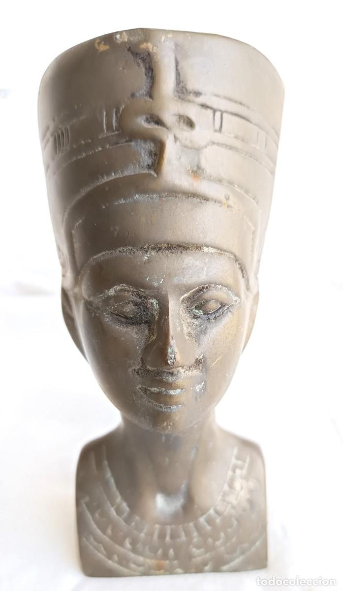 Antig&uuml;edades: Adorno decorativo - Egipto - Figura egipcia Nefertiti Lat&oacute;n dorado