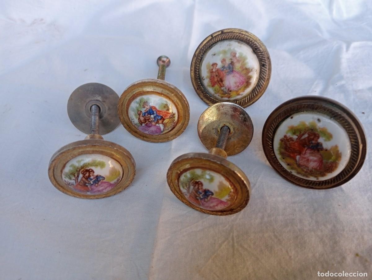 Antig&uuml;edades: LOTE TIRADORES LIMOGES ESCENA PASTORIL SINFONIER,COQUETA,CAJONERA,MESITAS, APARADOR, VINTAGE