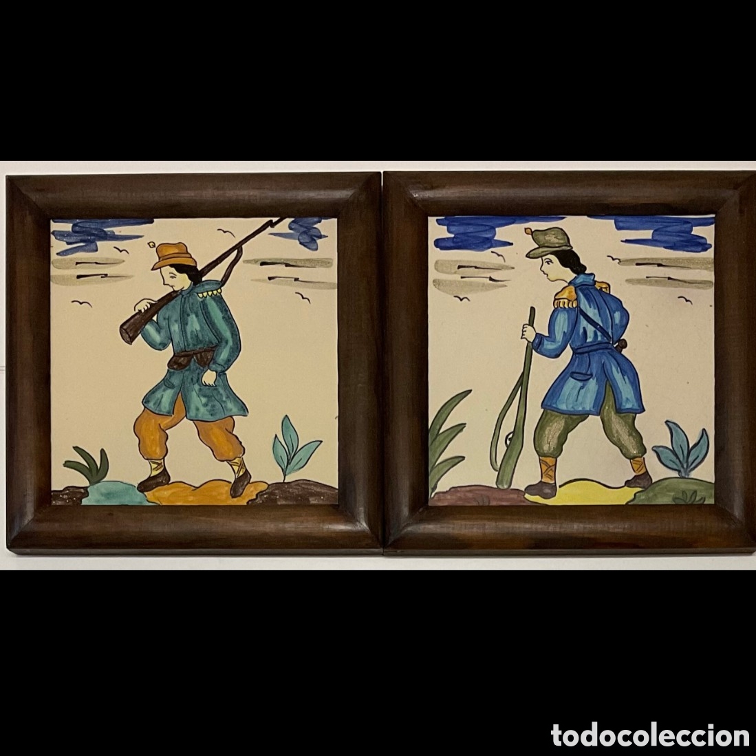 Antig&uuml;edades: Soldados - 2 azulejos de cer&aacute;mica valenciana