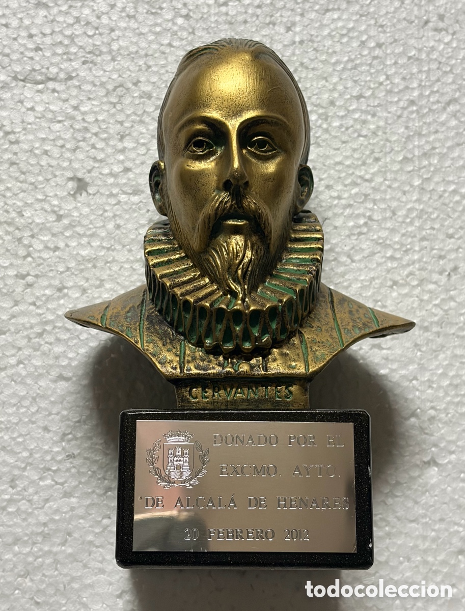 Antig&uuml;edades: BUSTO MIGUEL DE CERVANTES. AYUNTAMIENTO DE ALCAL&Aacute; DE HENARES