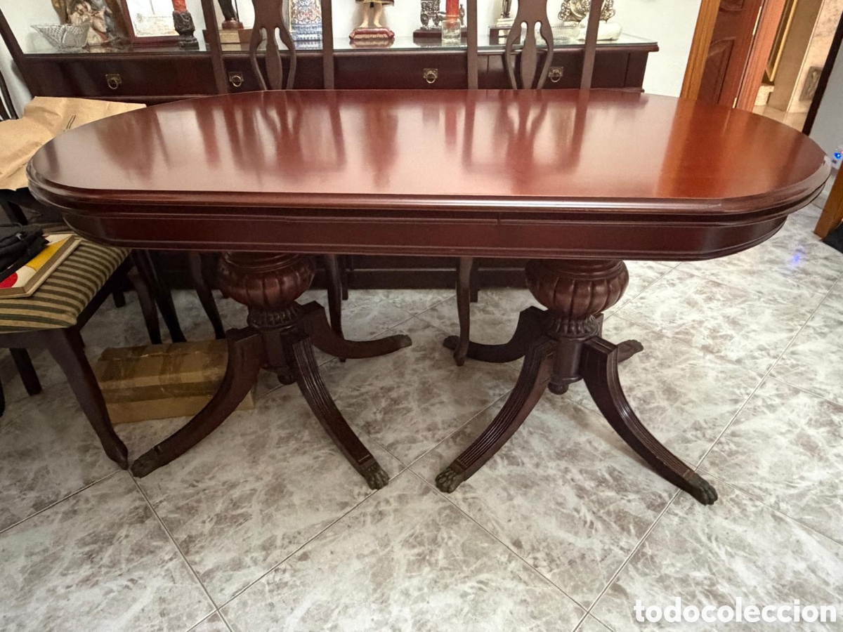 Antig&uuml;edades: Mesa de comedor antigua + 4 sillas - Foto 3