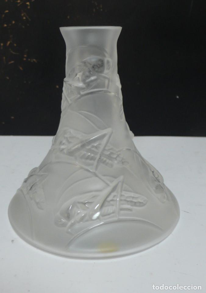Antig&uuml;edades: JARRON DE CRISTAL CON RELIEVE - Foto 2