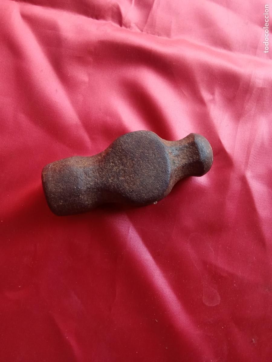 Antig&uuml;edades: Cabeza de martillo. Caja Martillos