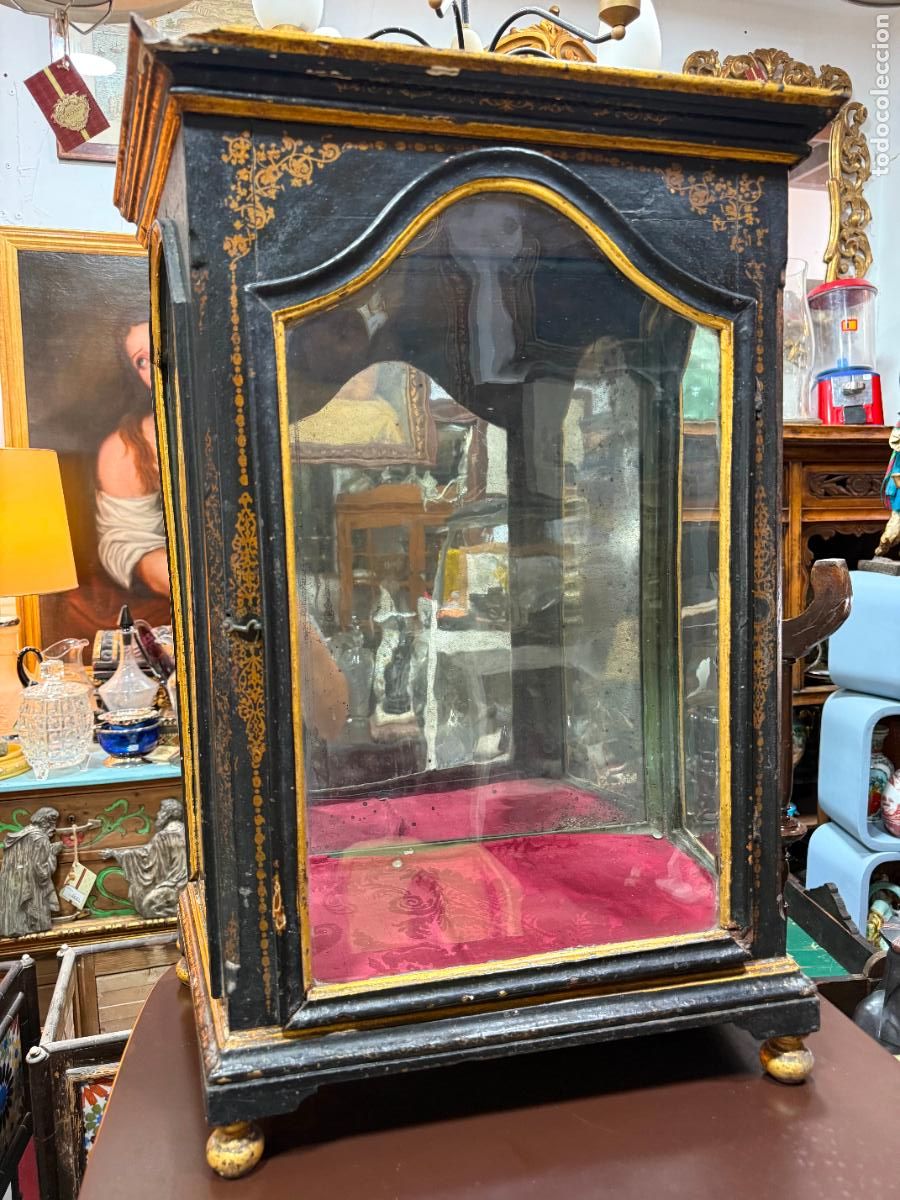 Antig&uuml;edades: PRECIOSA CAPILLA HORNACINA SIGLO XVIII - MEDIDA 72X51 E INTERIOR 55X43X26 CM - RELIGIOSO
