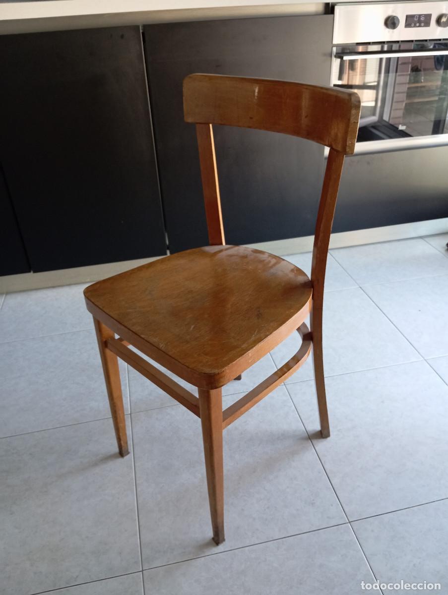 Antig&uuml;edades: Silla Vintage Original Muebles Mochol&iacute; (A&ntilde;os 50-60) - Madera de Haya - Modelo Raro Asiento Madera Vi