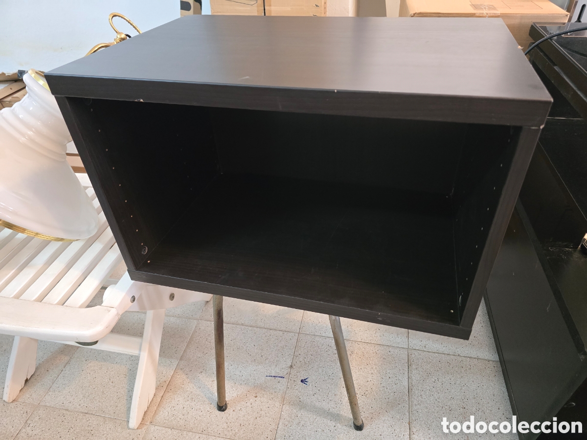 Antig&uuml;edades: Mueble auxiliar estante