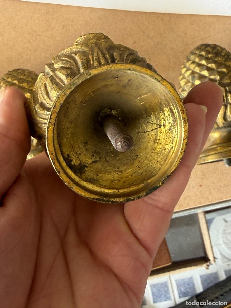 Antig&uuml;edades: Lote de 4 remates de escalera de bronce antiguo - Foto 5