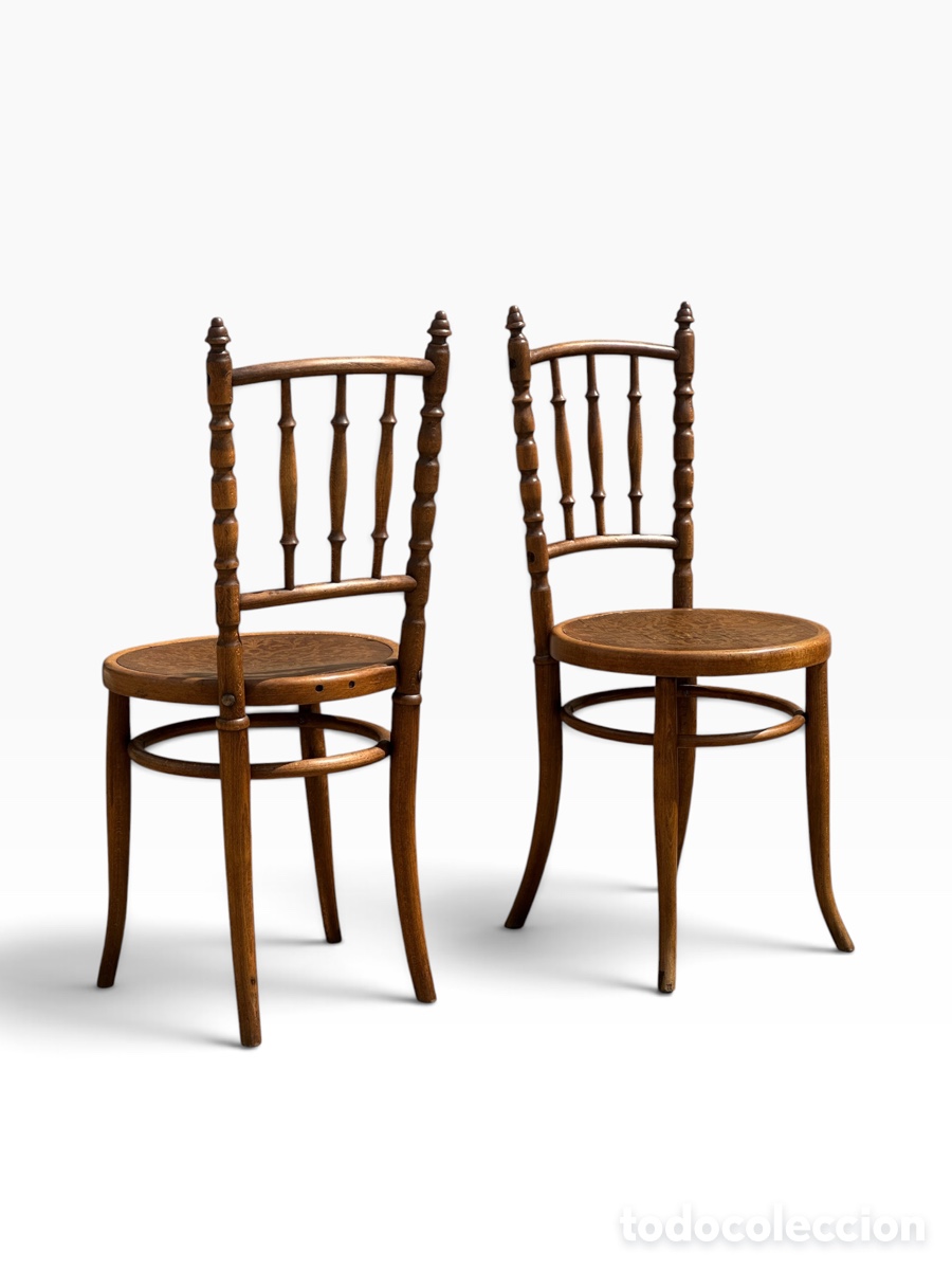 Antig&uuml;edades: Pareja de sillas Fischel, fabricada en Bohemia, circa 1890. Restauradas. Thonet madera haya curva