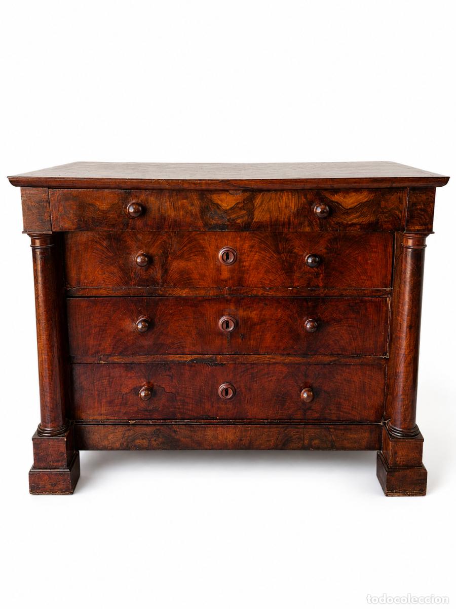 Antig&uuml;edades: Antigua C&oacute;moda Imperio, Francia - Palma de Caoba - Circa 1820-1840 - Pilares Torneados