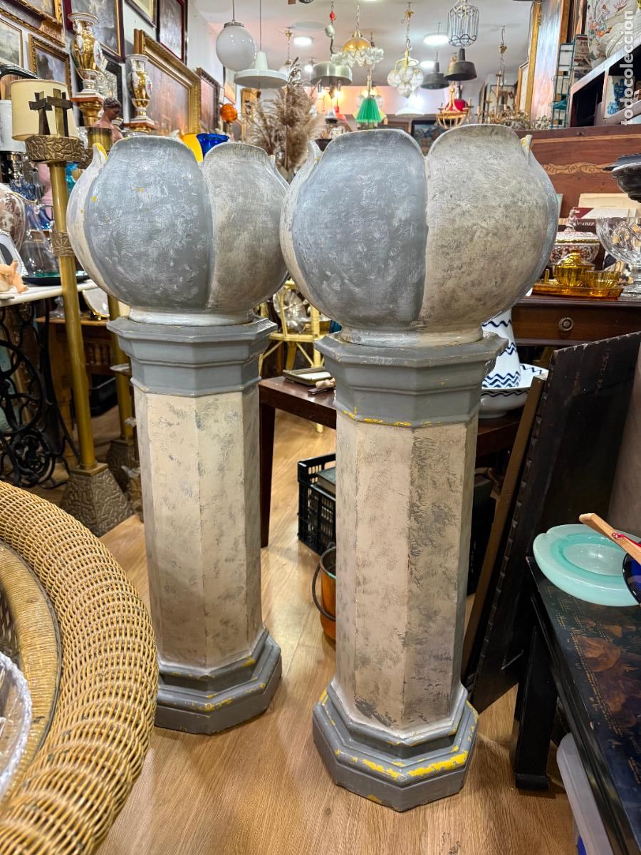 Antig&uuml;edades: ANTIGUA PAREJA DE MACETERO CON PIE DE CERAMICA - MEDIDA TOTAL 103 CM