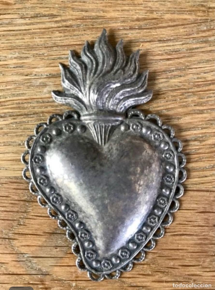 Antig&uuml;edades: Exvoto antiguo en forma de coraz&oacute;n