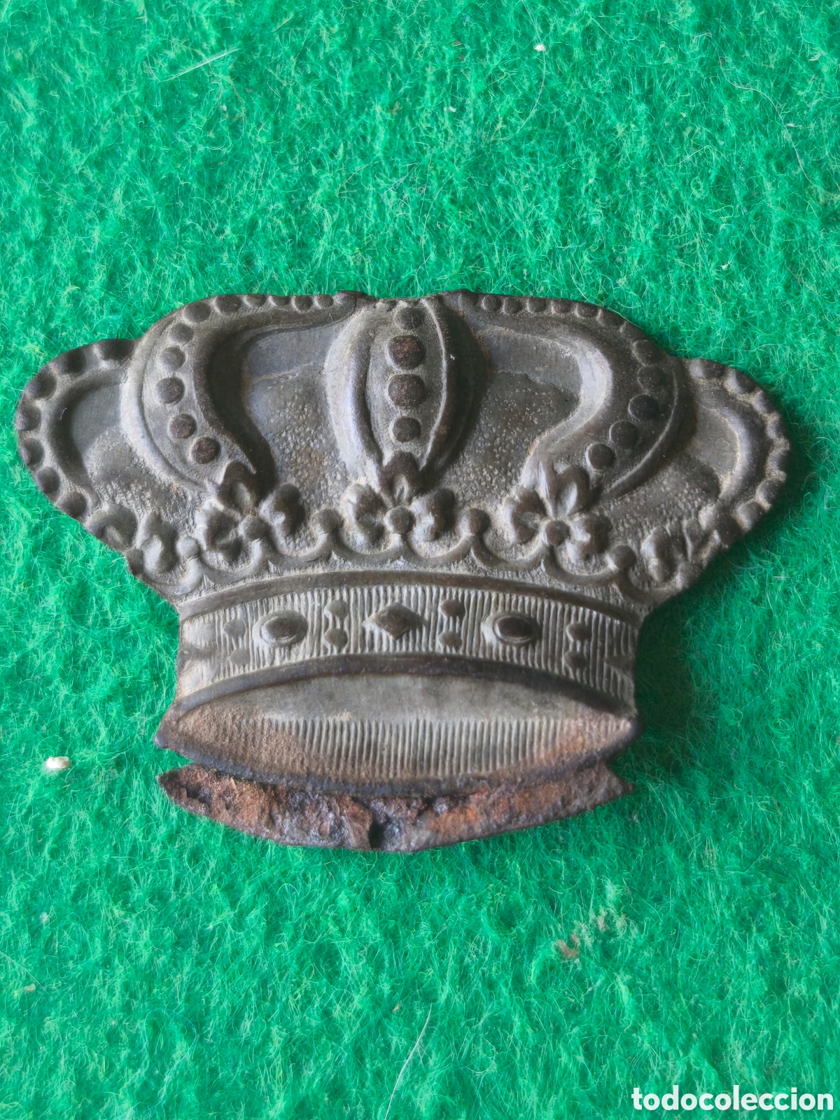 Antig&uuml;edades: Emblema antiguo corona