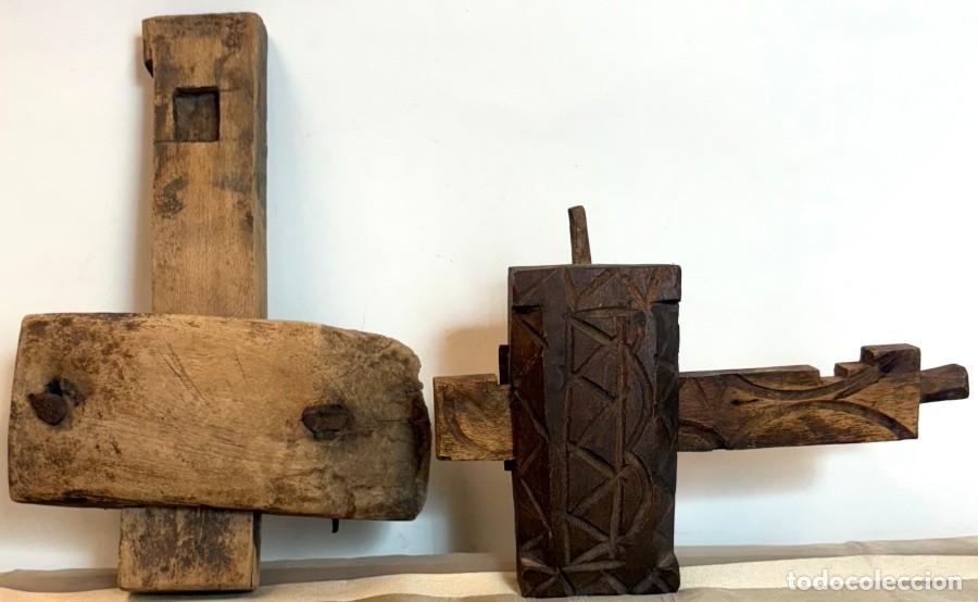 Antig&uuml;edades: Cerraduras de Madera Bereberes - Foto 2