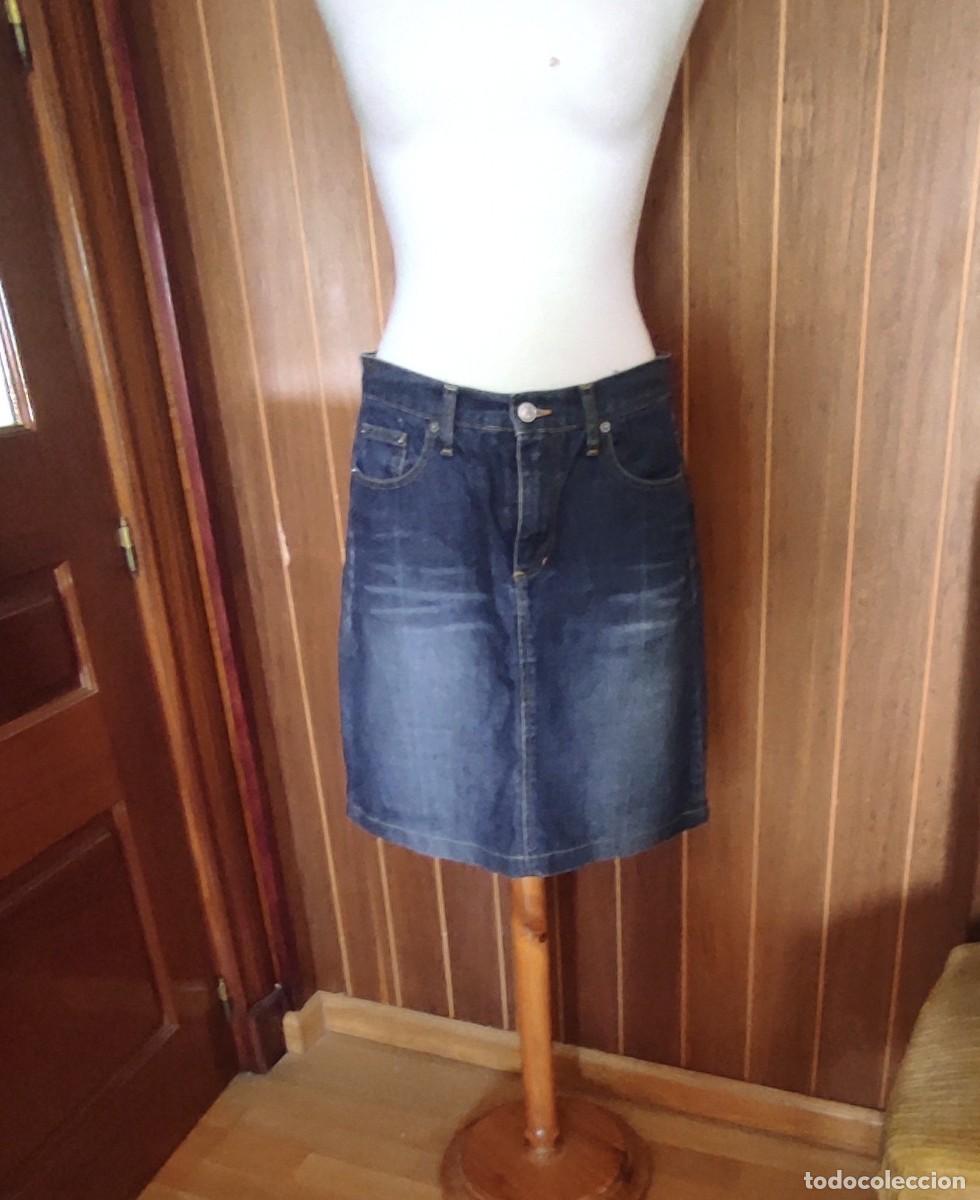 Antig&uuml;edades: FALDA VAQUERA TRF JEANS ZARA - TALLA M / 38, 100% ALGODON.