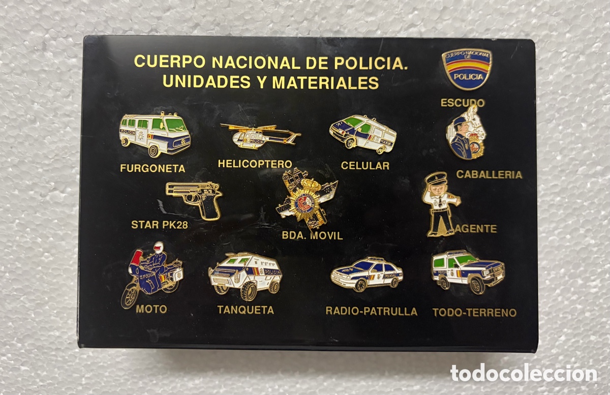 Antig&uuml;edades: CUADRO PINS POLIC&Iacute;A NACIONAL CNP