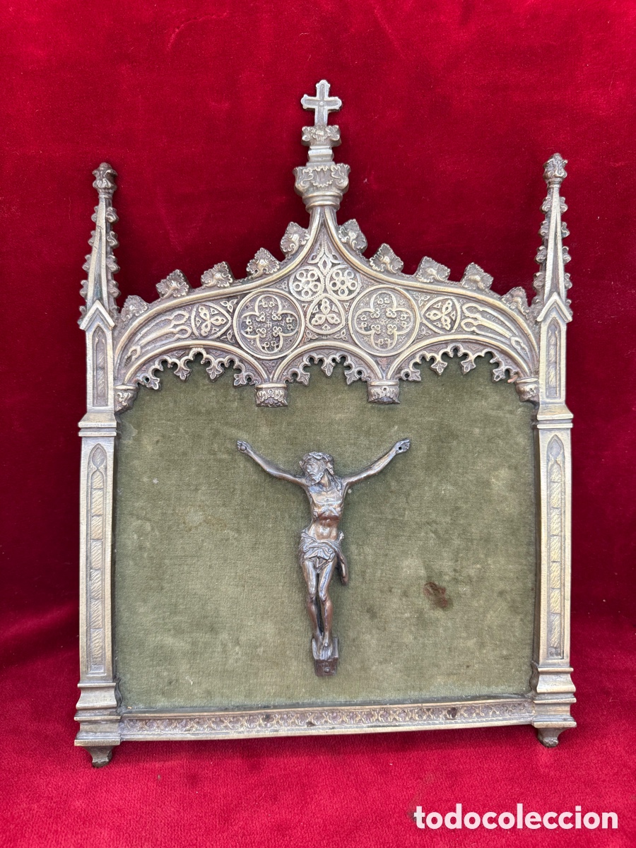 Antiquit&eacute;s: Preciosa y antigua Sacra de Altar,de bronce!