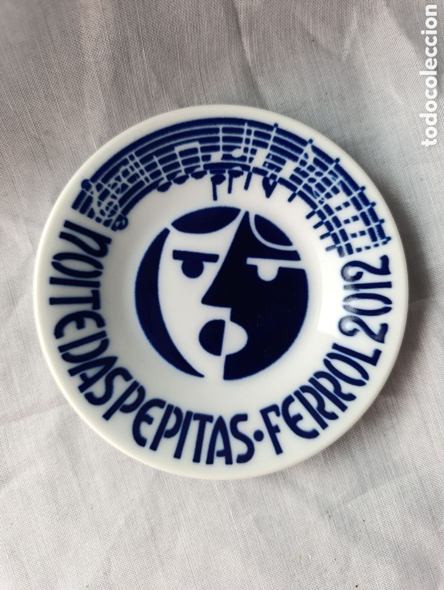 Antig&uuml;edades: Plato Porcelana Sargadelos - Noite das Pepitas Ferrol 2012 - Partitura - 12 cm