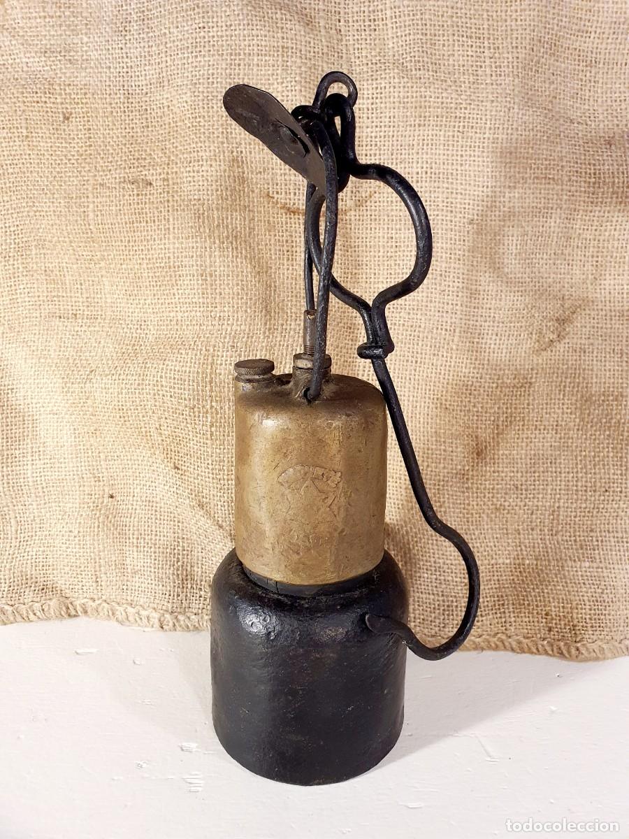 Antig&uuml;edades: Candil de minero de carburo. A&ntilde;os 50.