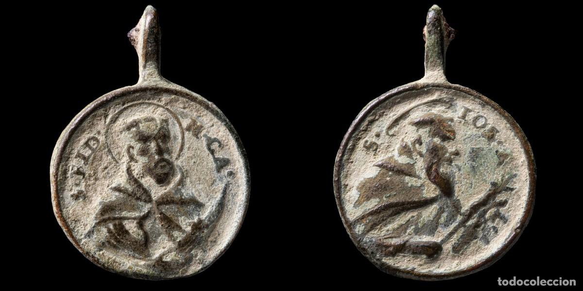 Antig&uuml;edades: Medal XVIII Century, S. Fidel Sigmaringa / S. Jose Leonisa - 25x18 mm.