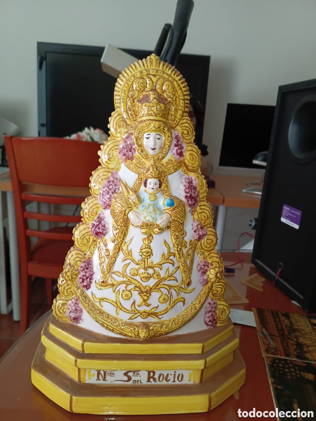 Antig&uuml;edades: VIRGEN DEL ROCIO DE CER&Aacute;MICA