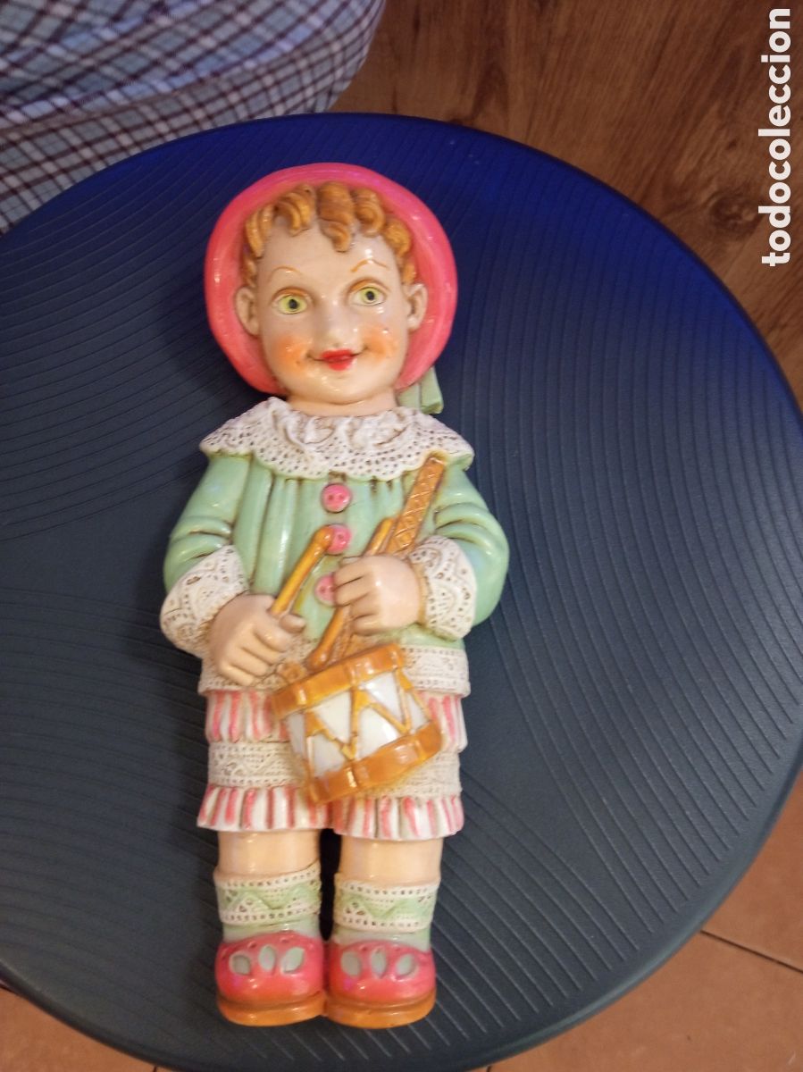 Antig&uuml;edades: Bonita figura de pared de cer&aacute;mica, Convento Jes&uacute;s Maria, mide 22 cm de altura