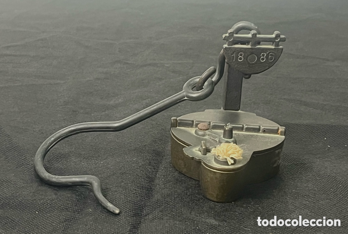 Antig&uuml;edades: LAMPARA DE MINA ALEMANA - CONOCIDA COMO LAMPARA - RANA - FECHADA EN 1886, BRONCE