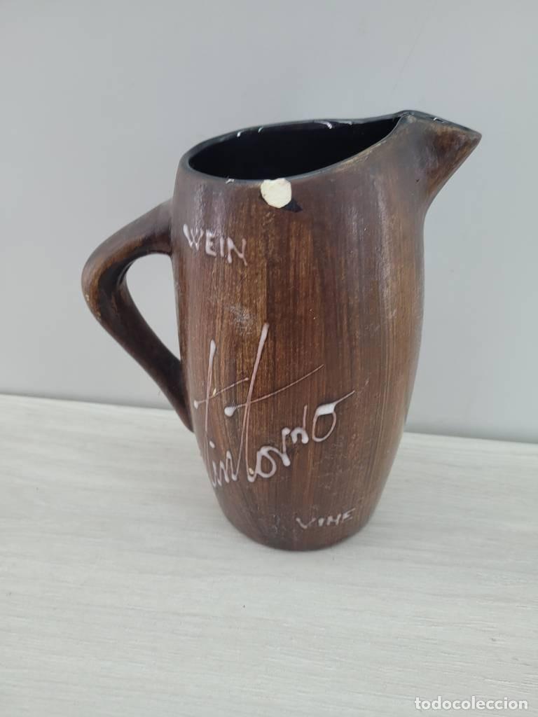 Antig&uuml;edades: CONJUNTO JARRA Y VASOS BARRO - Foto 5