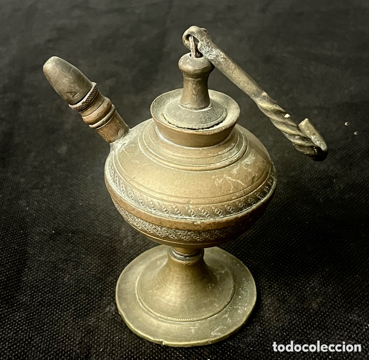 Antig&uuml;edades: ANTIGUO CANDIL DE ACEITE EN BRONCE
