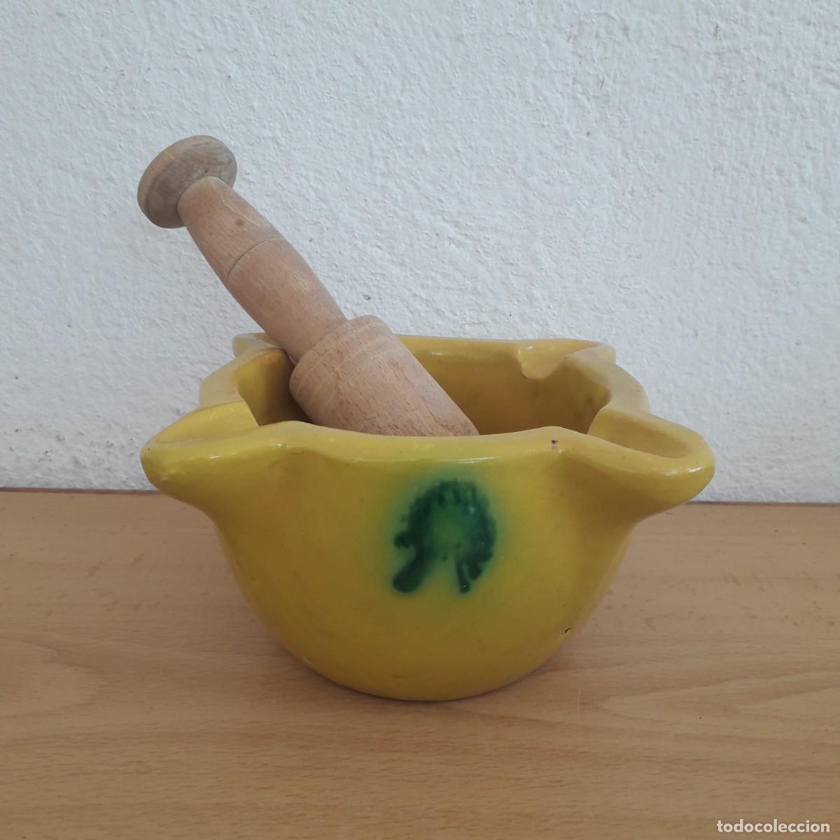 Antig&uuml;edades: MORTERO ANTIGUO DE BARRO ESMALTADO AMARILLO VERDE