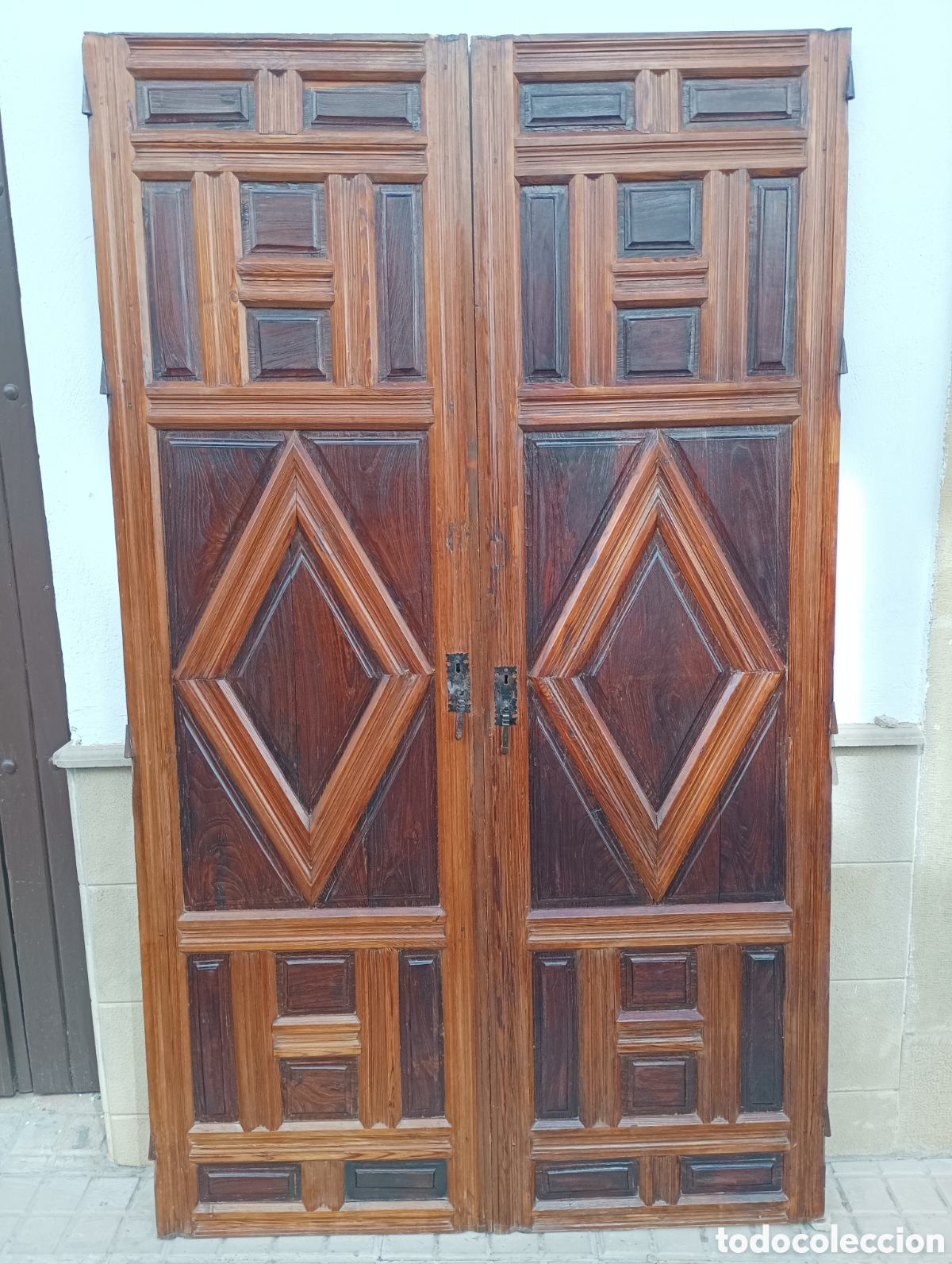 Antig&uuml;edades: PUERTAS ANTIGUAS DE MADERA