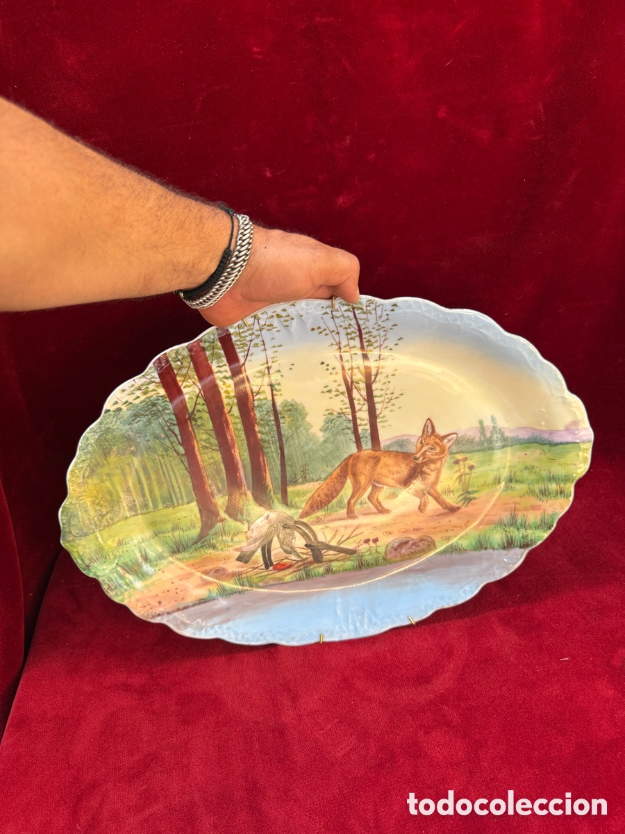 Antiguidades: Antiguo y gran plato de Limoges MTR,motivos de caza!