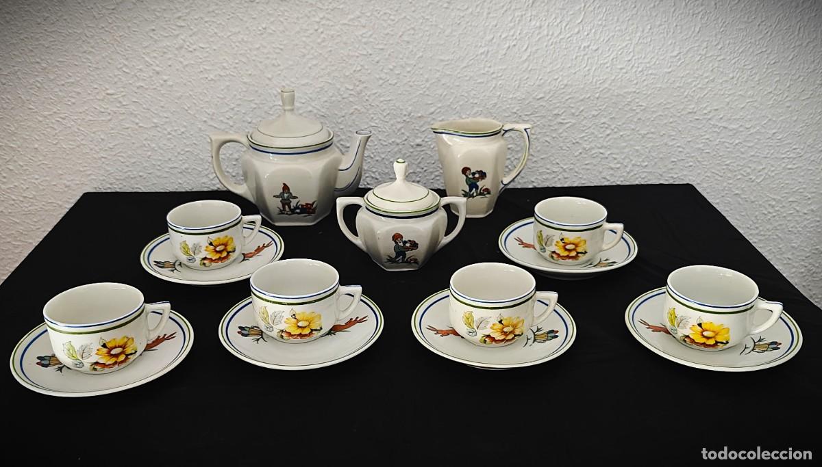 Antig&uuml;edades: Juego de caf&eacute; de porcelana 9 piezas (1950)