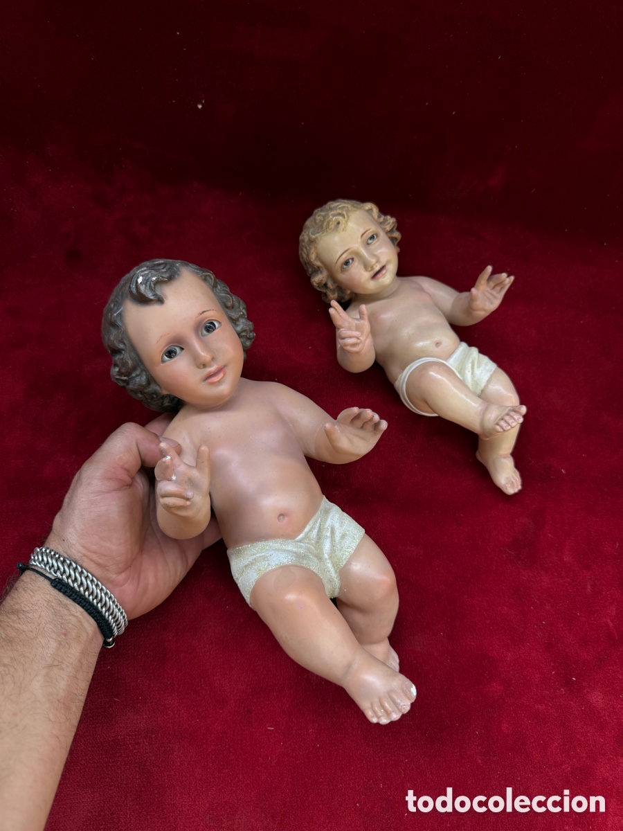 Antig&uuml;edades: Lote de dos grandes y antiguos Ni&ntilde;os Jesus,estuco