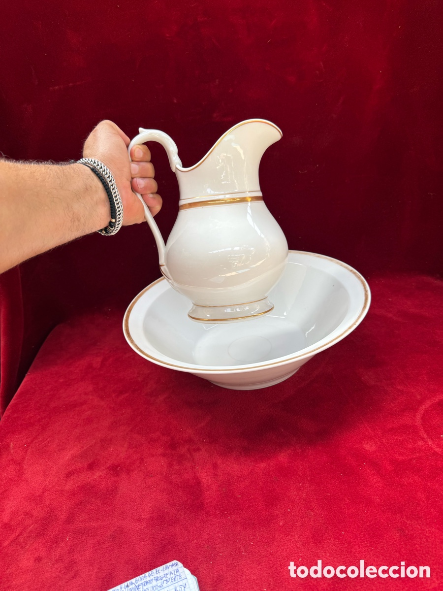 Antig&uuml;edades: Antiguo aguamanil,juego palanganero de porcelana!