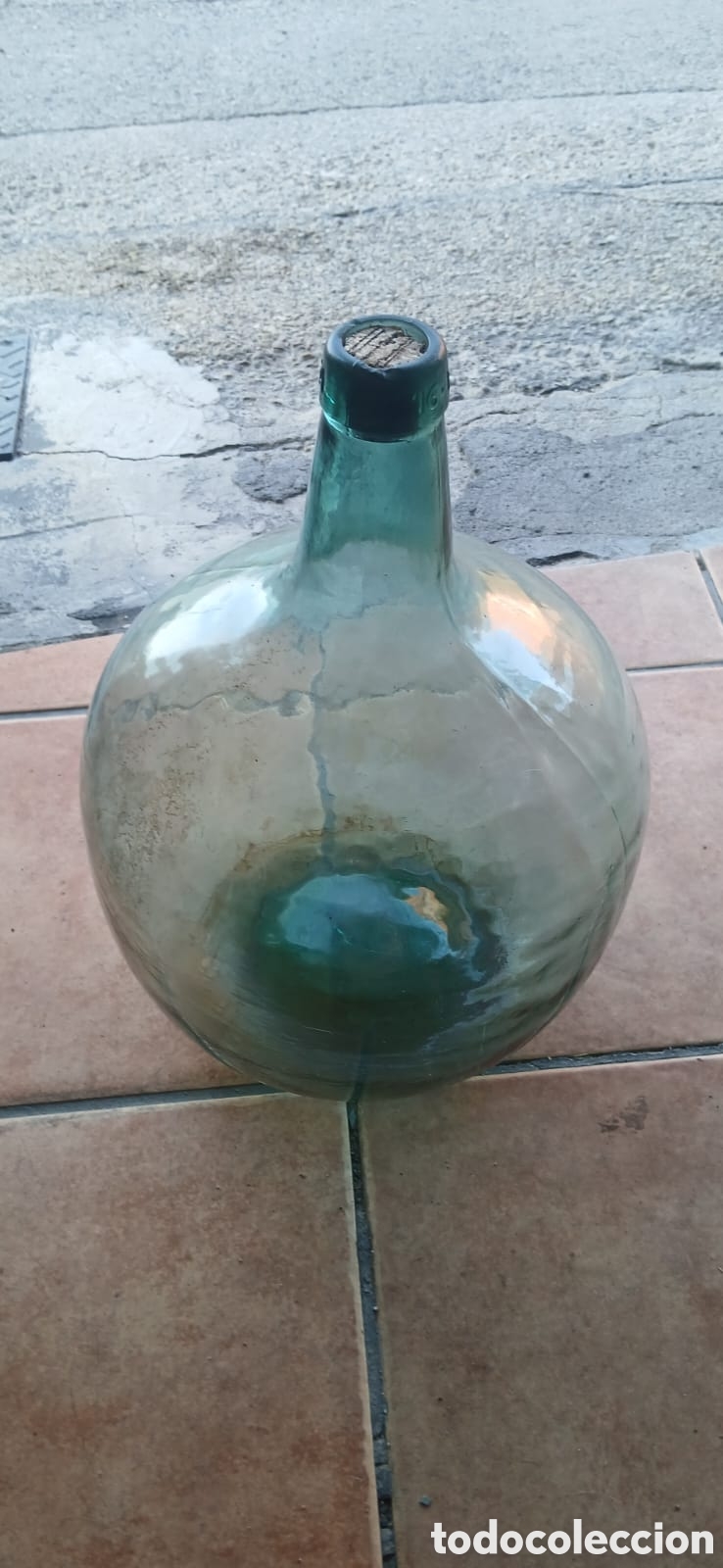 Antig&uuml;edades: ANTIGUA DAMAJUANA GARRAFA DE VIDRIO