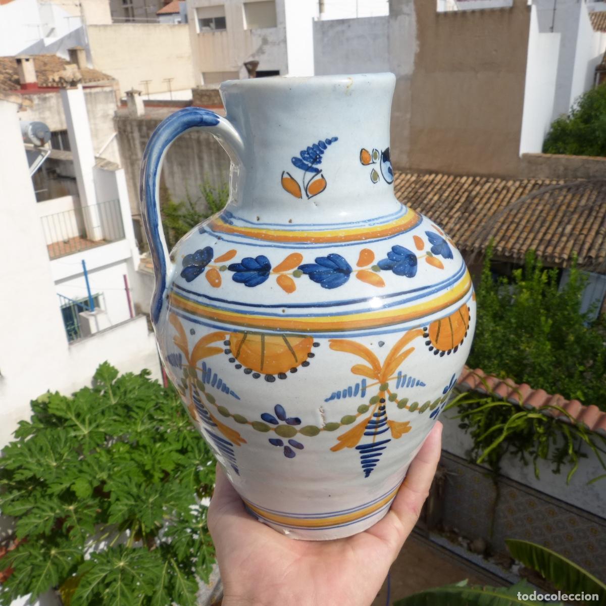 Antig&uuml;edades: Peque&ntilde;o c&aacute;ntaro de ceramica de talavera, 24cm, 1138gr,