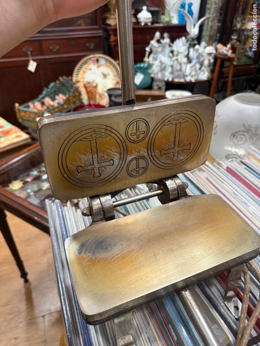 Antig&uuml;edades: ANTIGUO HOSTIARIO PARA REALIZAR LAS FORMAS - RELIGIOSO
