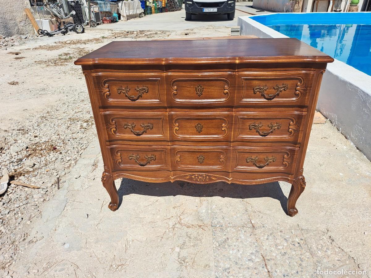 Antig&uuml;edades: Preciosa comoda de madera noble 3 cajones, estilo isabelino.