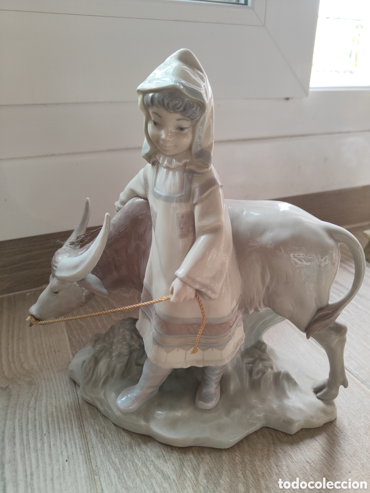 Antig&uuml;edades: Figura de Lladr&oacute; Ni&ntilde;a de Manchuria