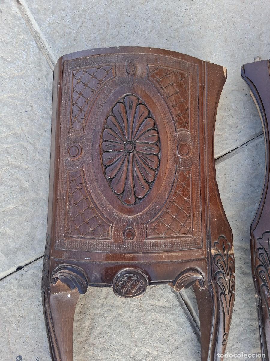 Antig&uuml;edades: Patas de madera maciza con frontal tallado