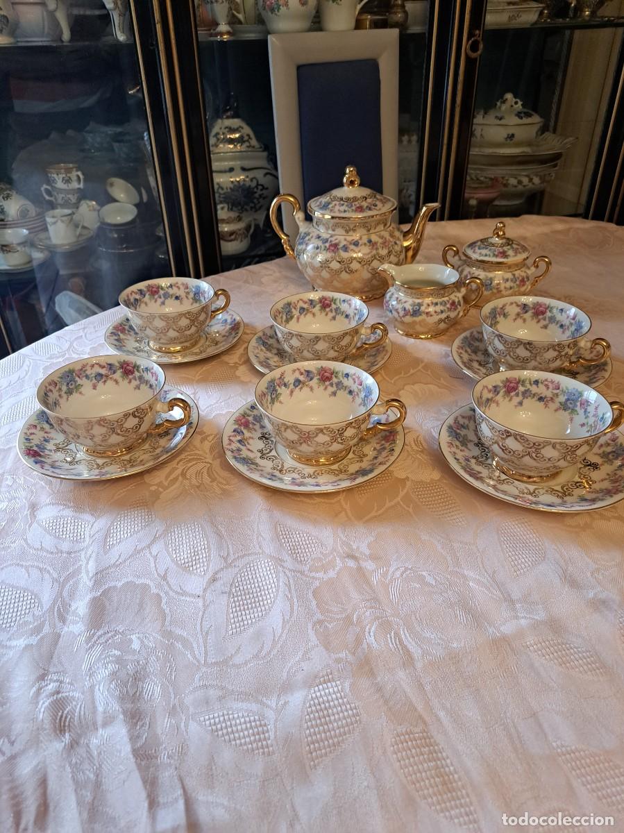 Antig&uuml;edades: Precioso juego de t&eacute; de porcelana Mitterteich Bavaria, decorado con flores y oro. 15 piezas