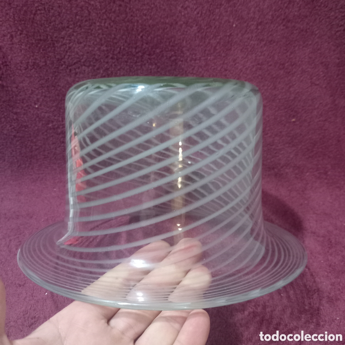 Antig&uuml;edades: JARRON CON FORMA DE SOMBRERO-FILIGRANA BLANCA EN ESPIRAL(ITALIA-MURANO?)25cm&times;14cm