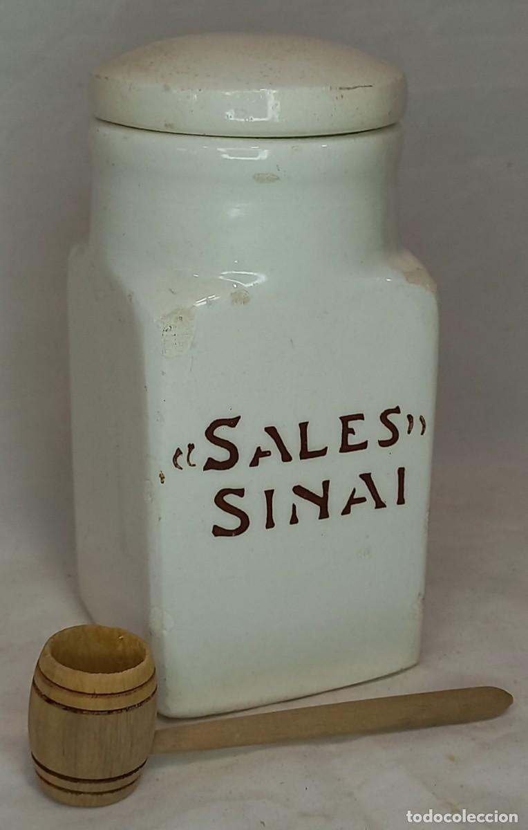 Antig&uuml;edades: ANTIGUO TARRO , BOTE DE CERAMICA DE MANISES DE SALES SINAI CON SU DOSIFICADOR