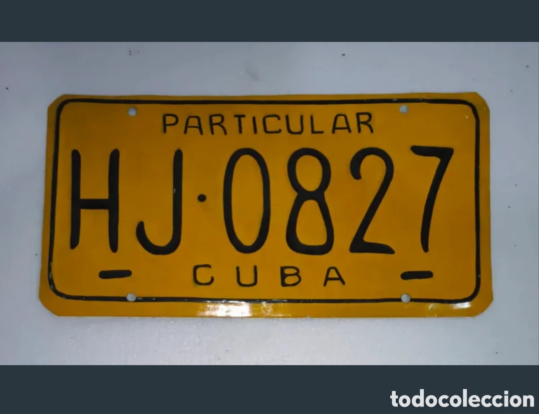 Antig&uuml;edades: Placa de matr&iacute;cula CUBA HJ-0827