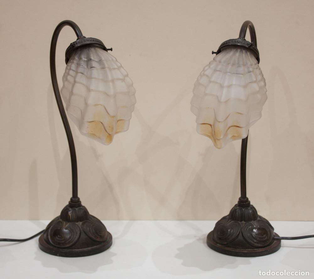 Antig&uuml;edades: PAREJA DE LAMPARAS DE MESILLA DE NOCHE ESTILO ART NOUVEAU TARDIO.