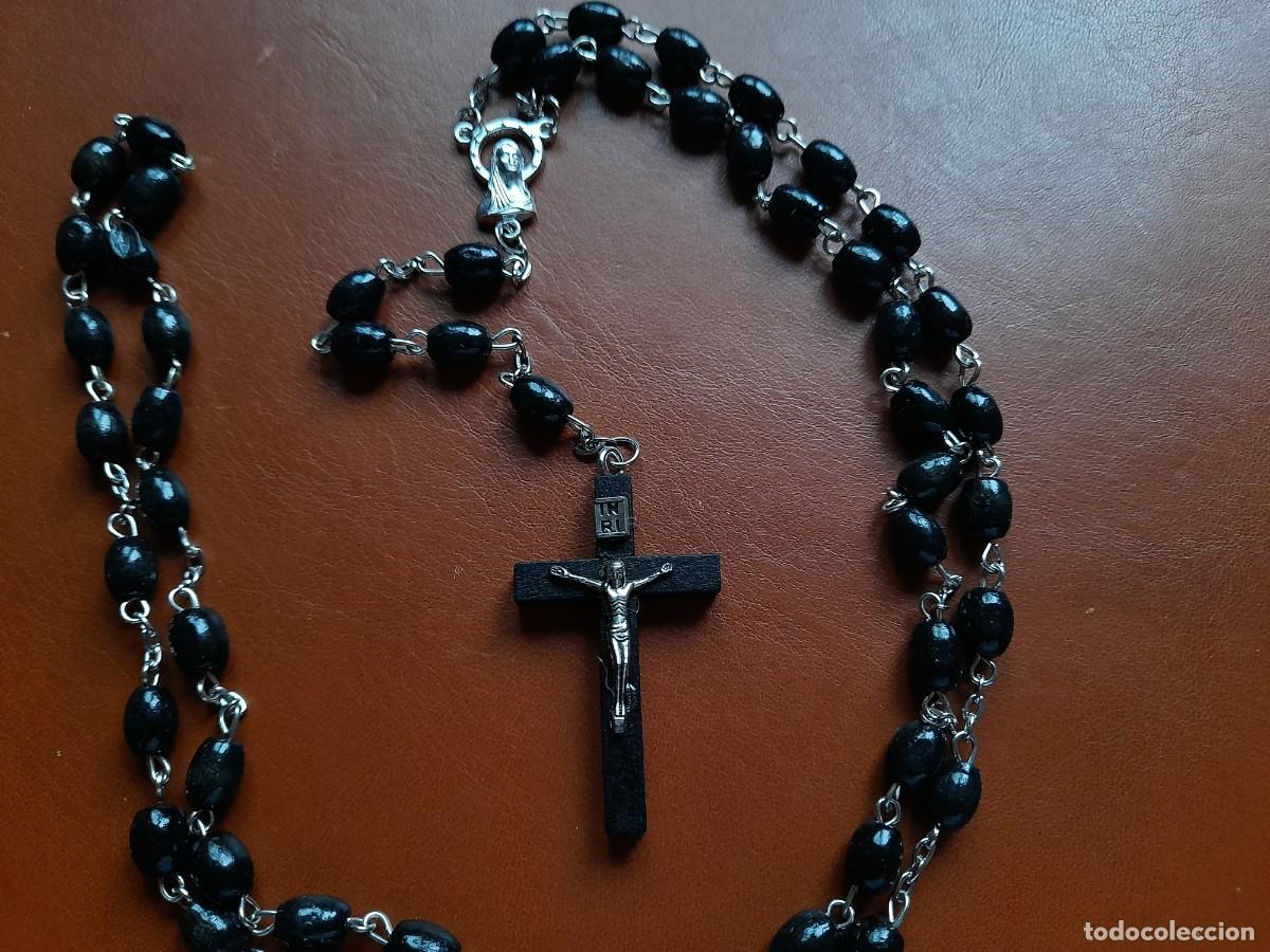 Antig&uuml;edades: Rosario de madera y metal - Foto 2