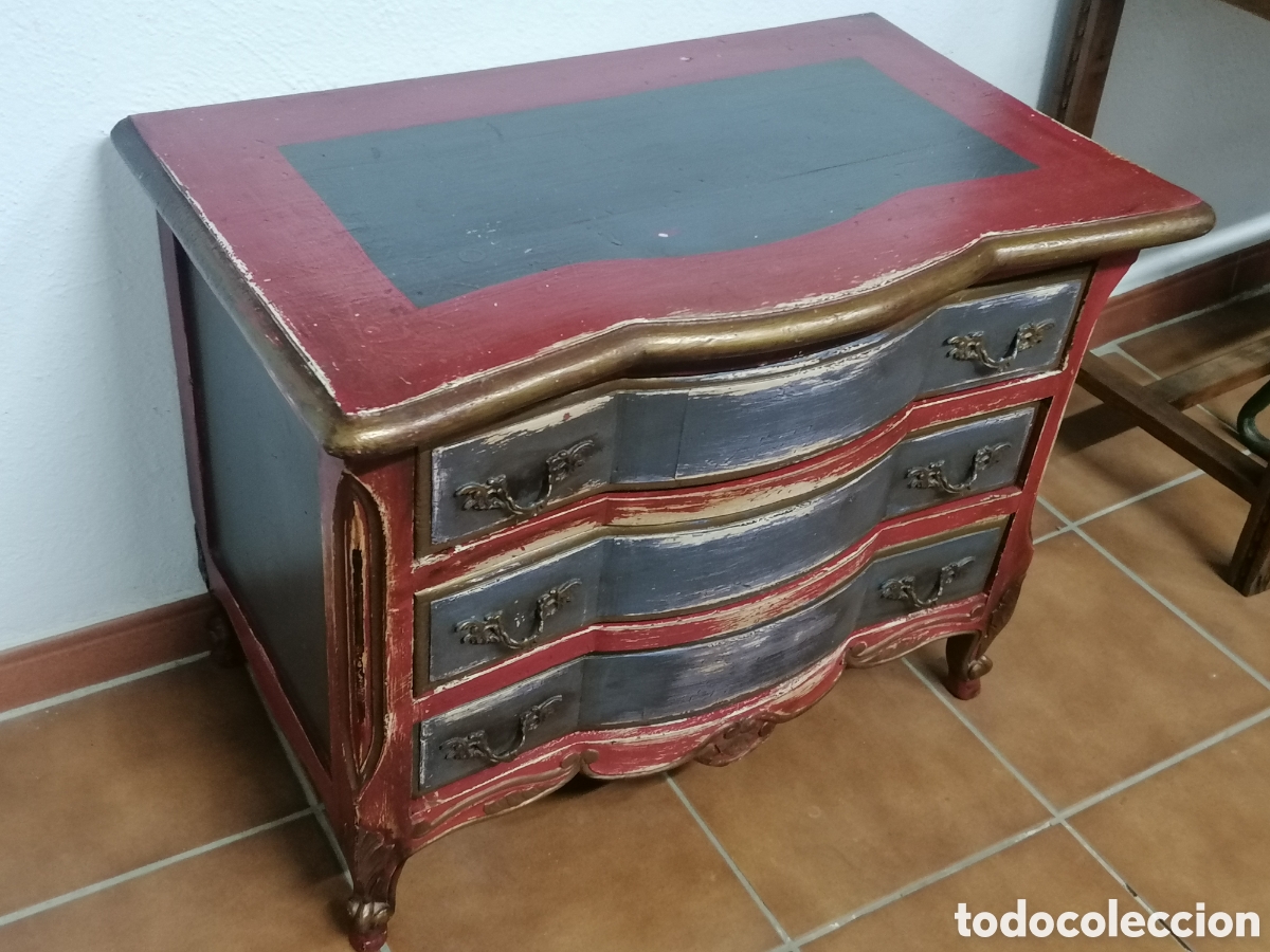 Antig&uuml;edades: C&oacute;moda vintage pintada - Foto 2