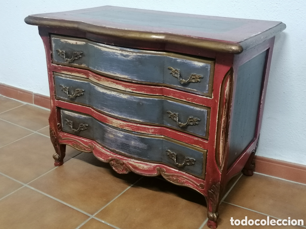 Antig&uuml;edades: C&oacute;moda vintage pintada - Foto 5