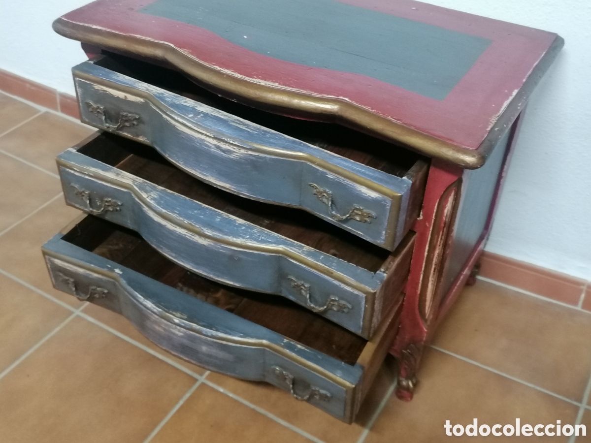 Antig&uuml;edades: C&oacute;moda vintage pintada - Foto 8