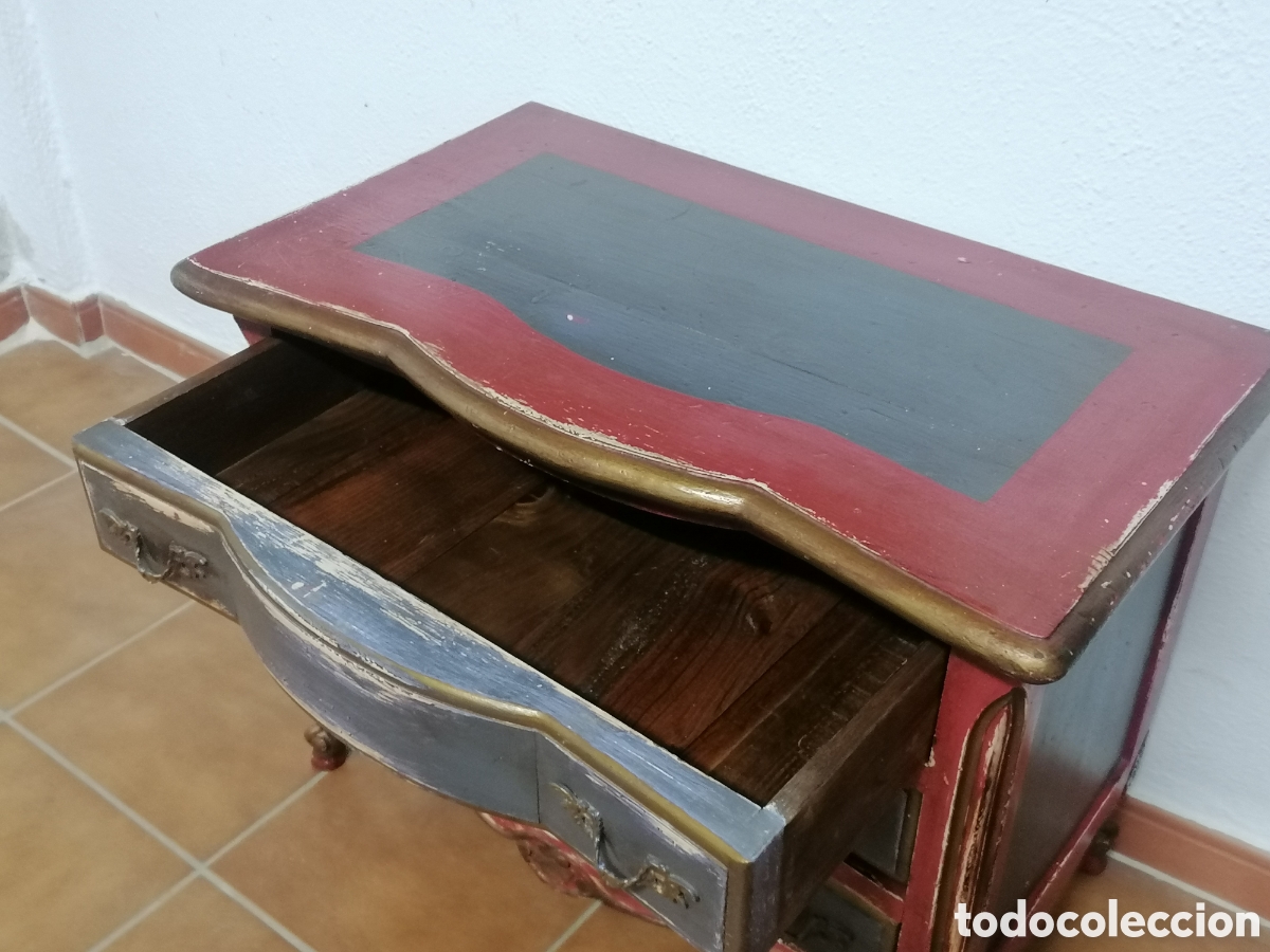 Antig&uuml;edades: C&oacute;moda vintage pintada - Foto 9